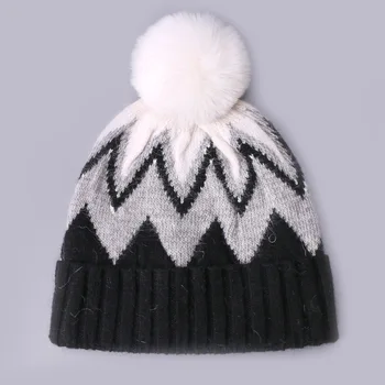 Sombrero de punto las mujeres gorro de coincidencia de color colorido grueso gorro de invierno al aire libre de terciopelo pompon de lana sombrero sombrero de esquí